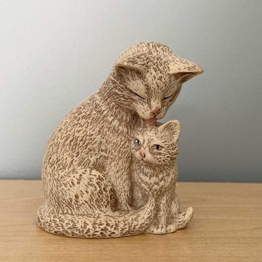 Cat and Kitten 1998 Figurine